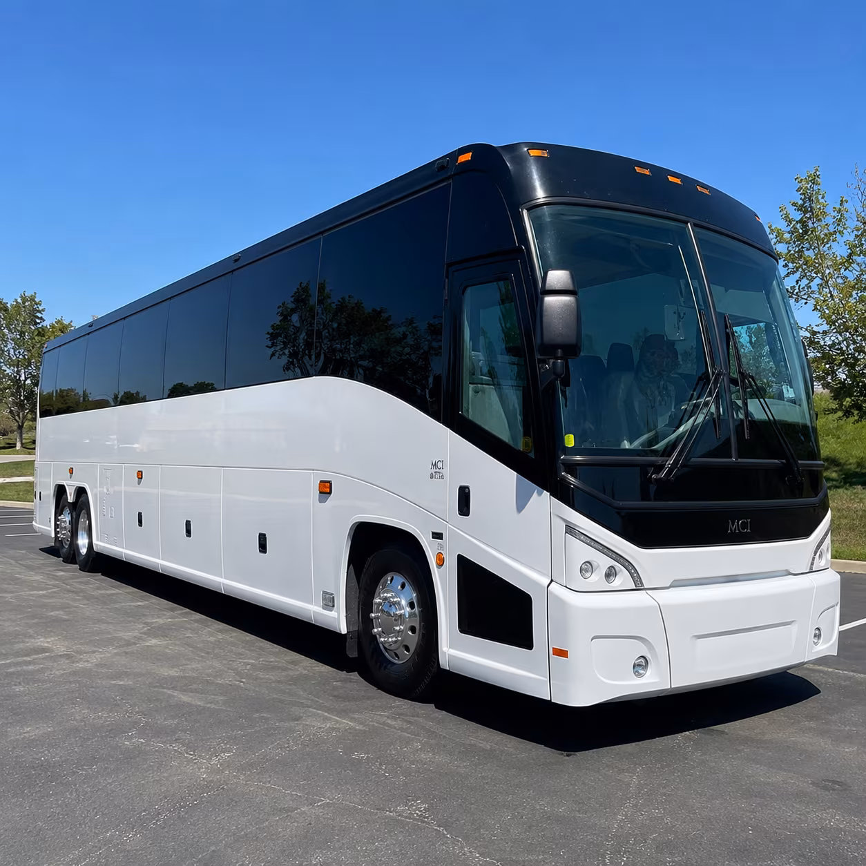 construction and trades group transportation to cape coral job sites